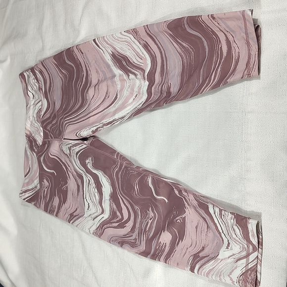 Lavender Mauve and White Marble Walk Pop Athletic Walking Leggings Size X-Large - Picture 1 of 7